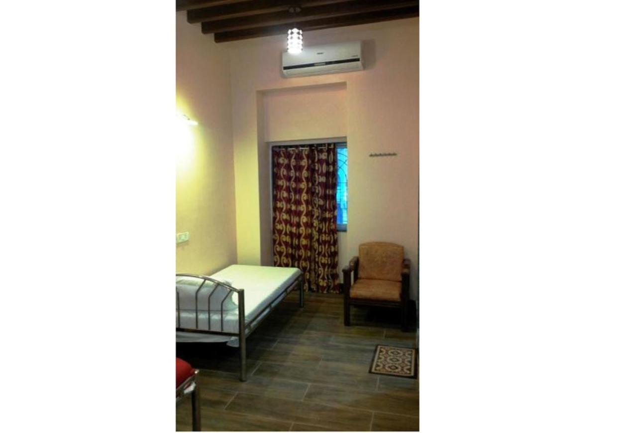 Hotel Blue Bird Colaba Mandve Kültér fotó