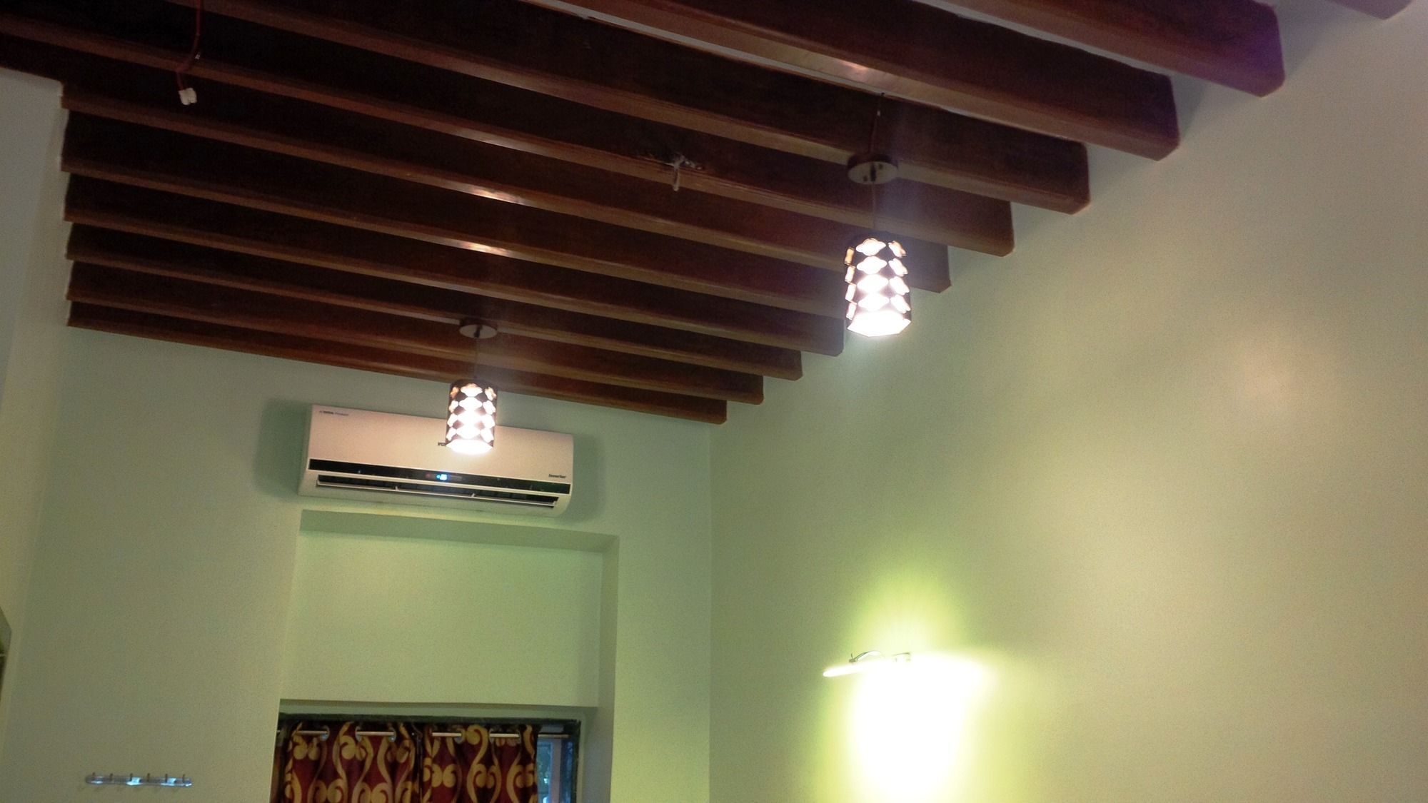 Hotel Blue Bird Colaba Mandve Kültér fotó
